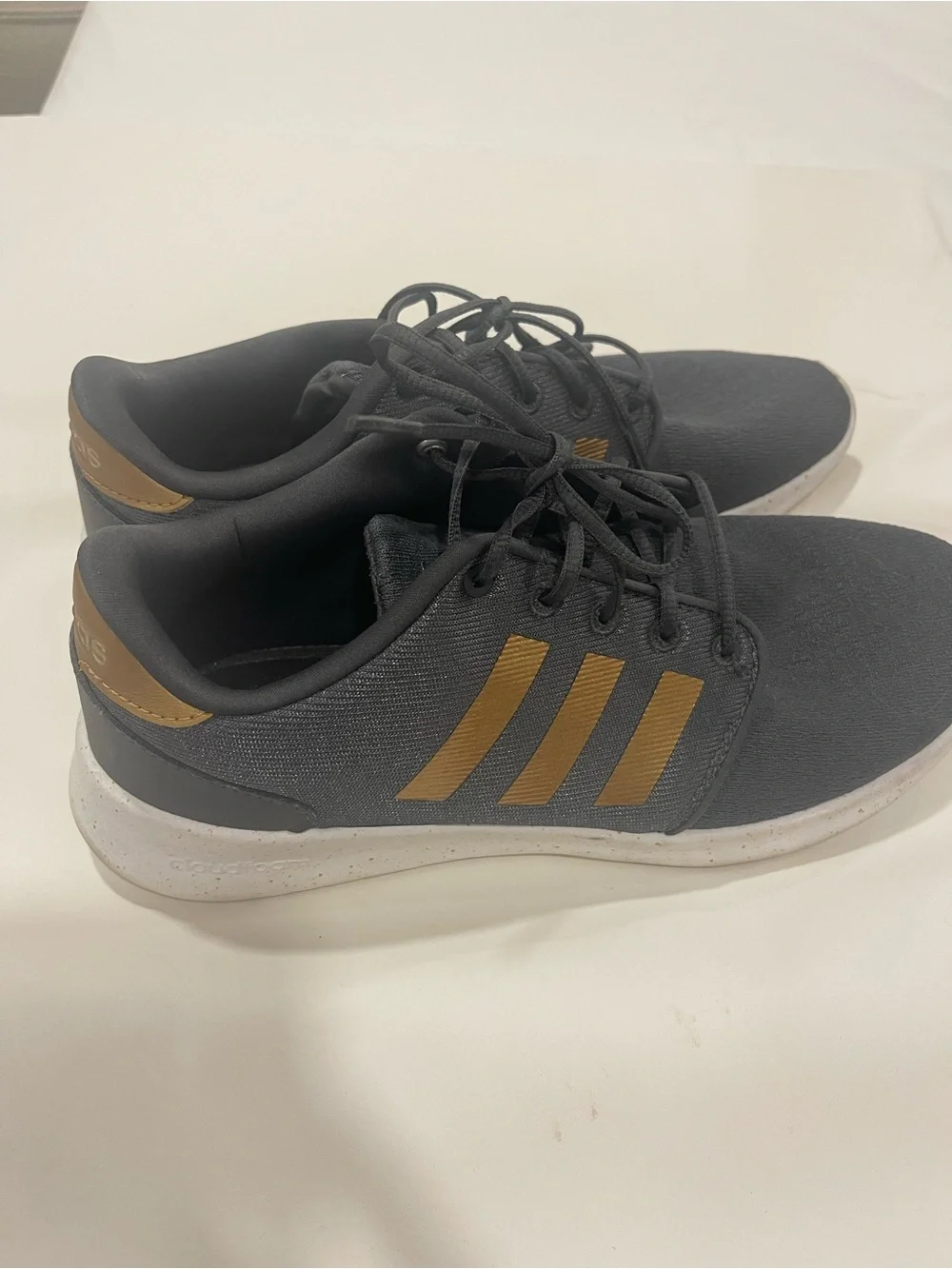 adidas women’s low